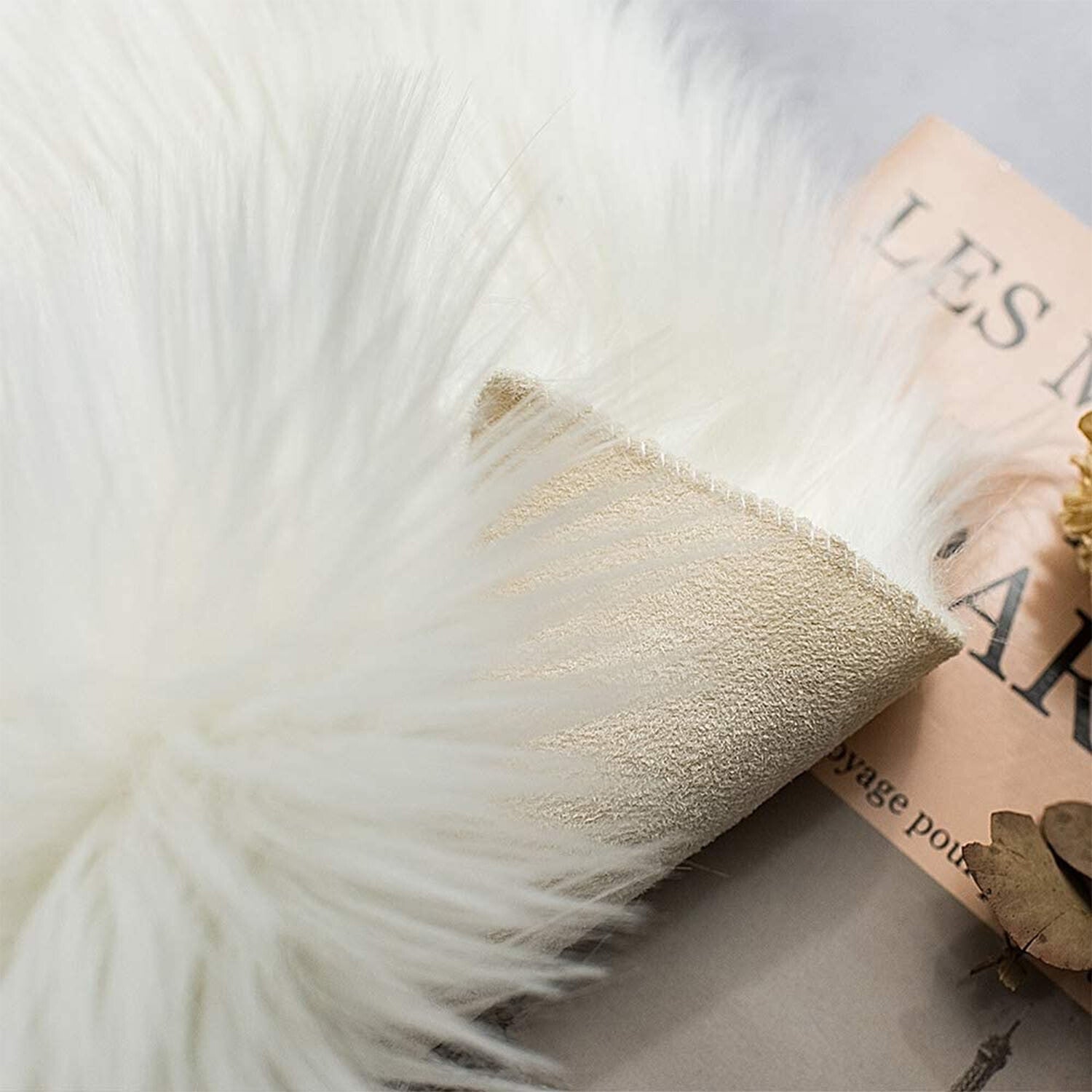 Faux Fur Sheepskin Fluffy Area Rugs round Shaggy Carpet for Bedroom Living Room