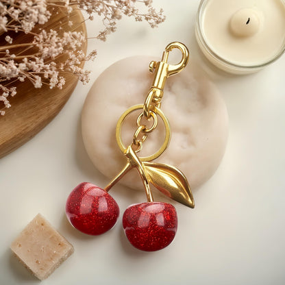 Keychain Cherry Bag Charms Purse，Key Chains Women Cute /Red Apple