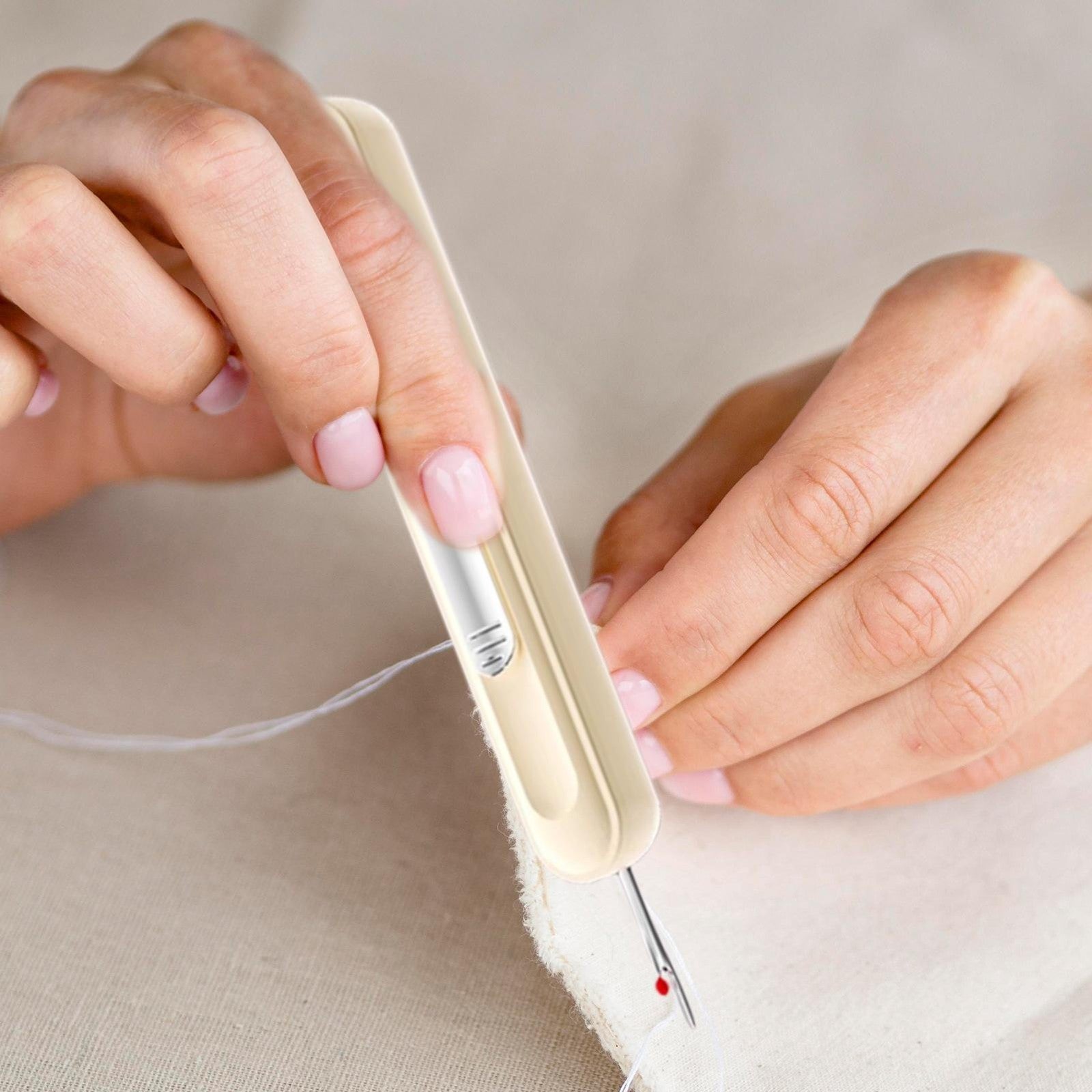 2 in 1 Needle Threader Seam Ripper Double-End Sewing Tool DIY Cross Stitch Craft