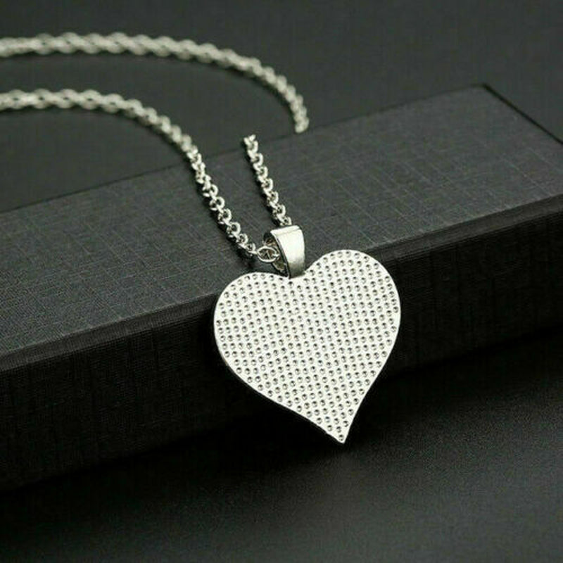 Romantic Heart Necklace for Girlfriend, Wife, or Lover – Stainless Steel Love Pendant for Valentine's Day, Anniversaries, Birthdays – Elegant Gift