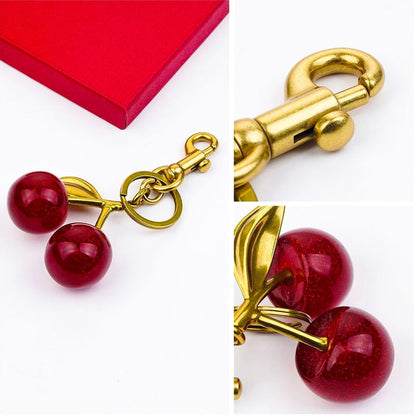 Keychain Cherry Bag Charms Purse，Key Chains Women Cute /Red Apple